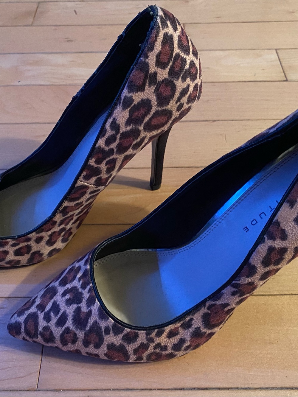 Leopard Print Pointed Toe Stiletto Heels - Brown